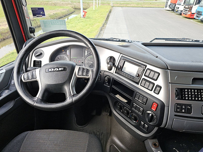 Trattore stradale DAF XF 440 SSC SKIRTS 581TKM: foto 8