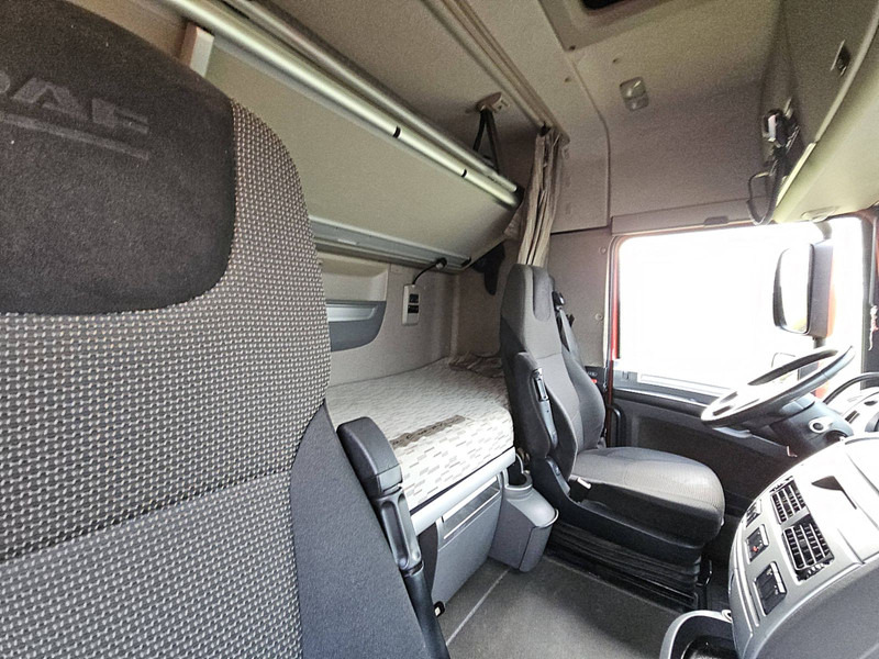 Trattore stradale DAF XF 440 SSC SKIRTS 581TKM: foto 15
