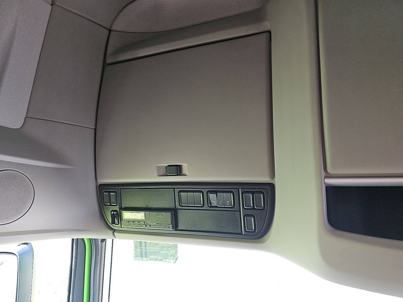 Trattore stradale DAF XF 530 SSC INTARDER LED: foto 10 Trattore stradale DAF XF 530 SSC INTARDER LED: foto 10