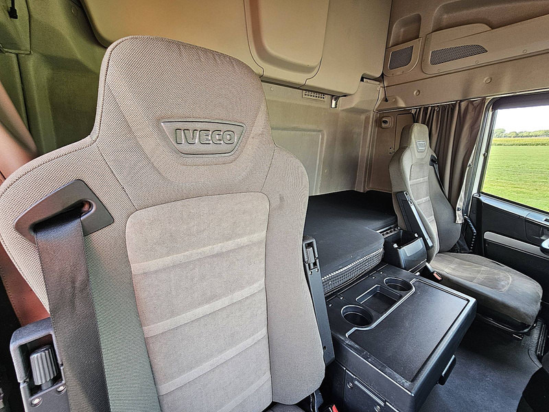 Trattore stradale Iveco AS440S40 STRALIS LNG: foto 12 Trattore stradale Iveco AS440S40 STRALIS LNG: foto 12