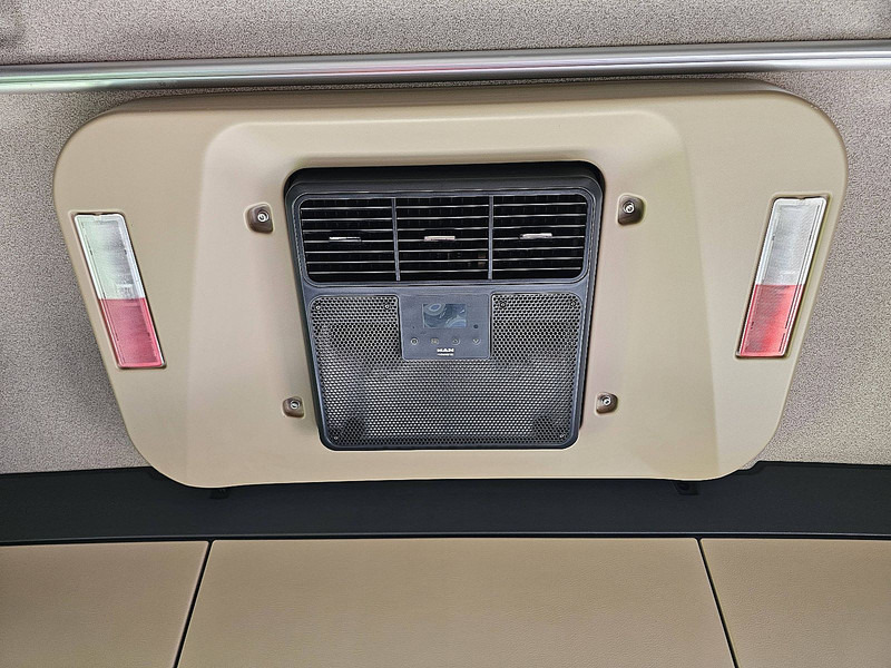 Trattore stradale MAN 26.500 TGX XXL 6X2/4 INTARDER: foto 14 Trattore stradale MAN 26.500 TGX XXL 6X2/4 INTARDER: foto 14