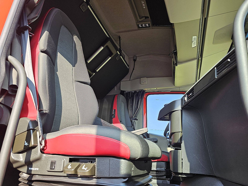 Trattore stradale Volvo FH 460 I-SAVE ALCOA'S XENON: foto 7
