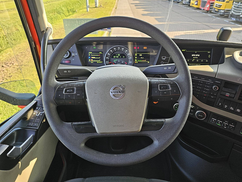 Trattore stradale Volvo FH 460 I-SAVE ALCOA'S XENON: foto 11