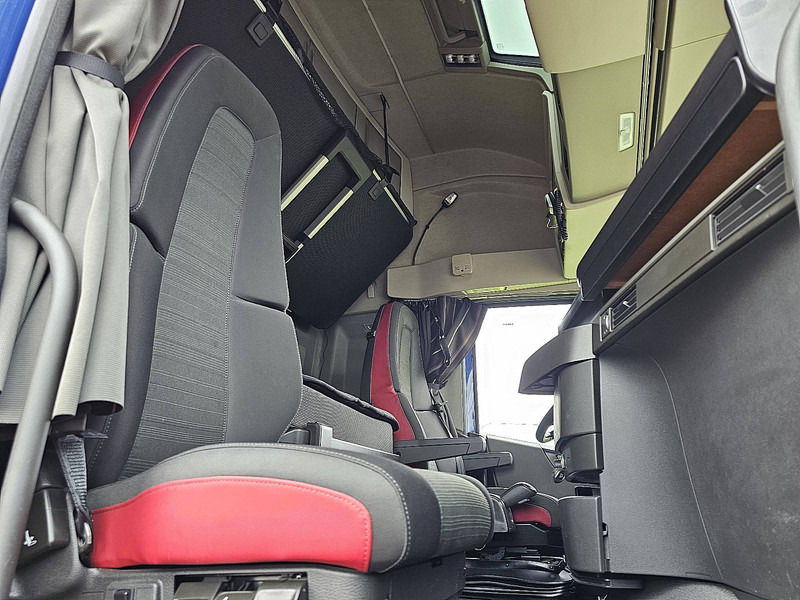 Trattore stradale Volvo FH 460: foto 7