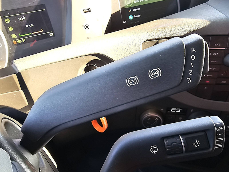 Trattore stradale Volvo FH 500 6X2 STEERED PTO+HYDR: foto 11 Trattore stradale Volvo FH 500 6X2 STEERED PTO+HYDR: foto 11