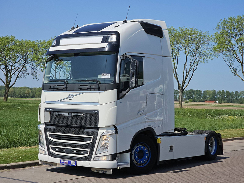 Volvo FH 500 XL 2X TANK SKIRTS - Trattore stradale: foto 2 Volvo FH 500 XL 2X TANK SKIRTS - Trattore stradale: foto 2