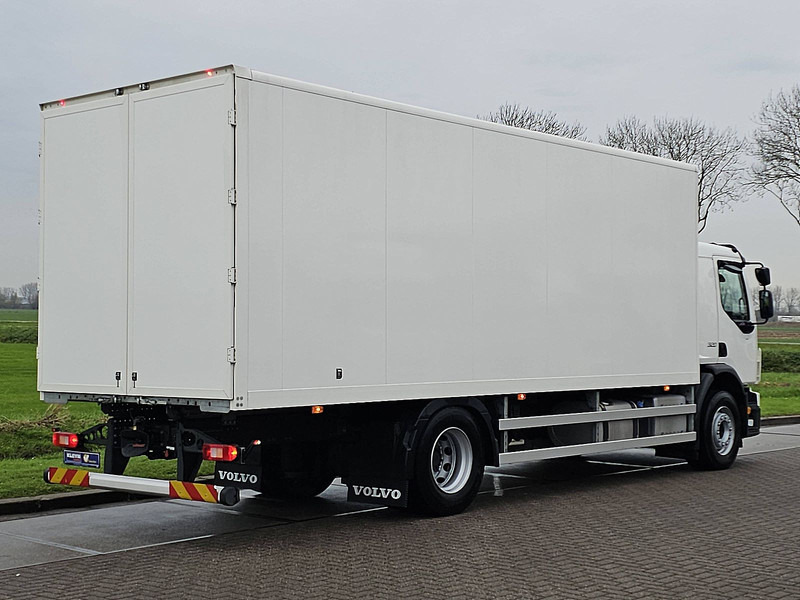 Volvo FE 320.18 6900 KM LIKE NEW!! - Autocarro furgonato: foto 3 Volvo FE 320.18 6900 KM LIKE NEW!! - Autocarro furgonato: foto 3