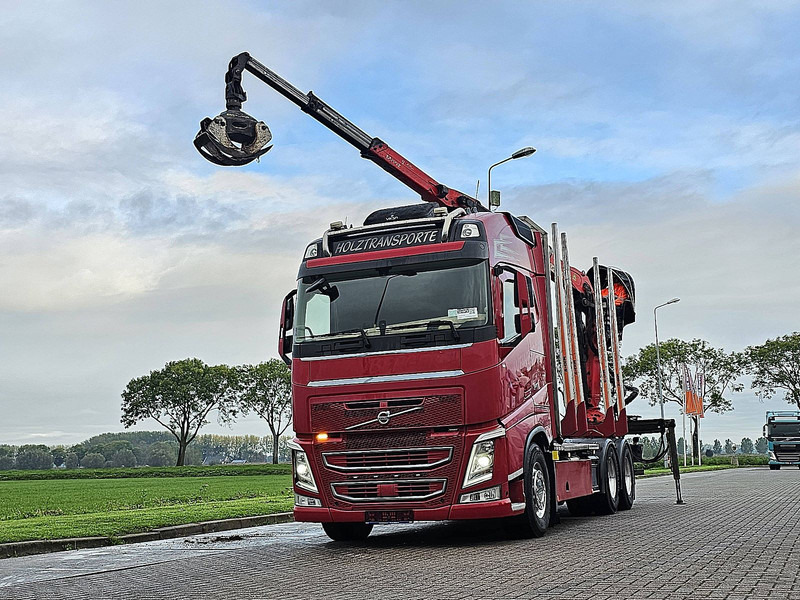 Volvo FH 540 6X4 EPSILON M110Z82 - Camion trasporto legname, Camion con gru: foto 1 Volvo FH 540 6X4 EPSILON M110Z82 - Camion trasporto legname, Camion con gru: foto 1