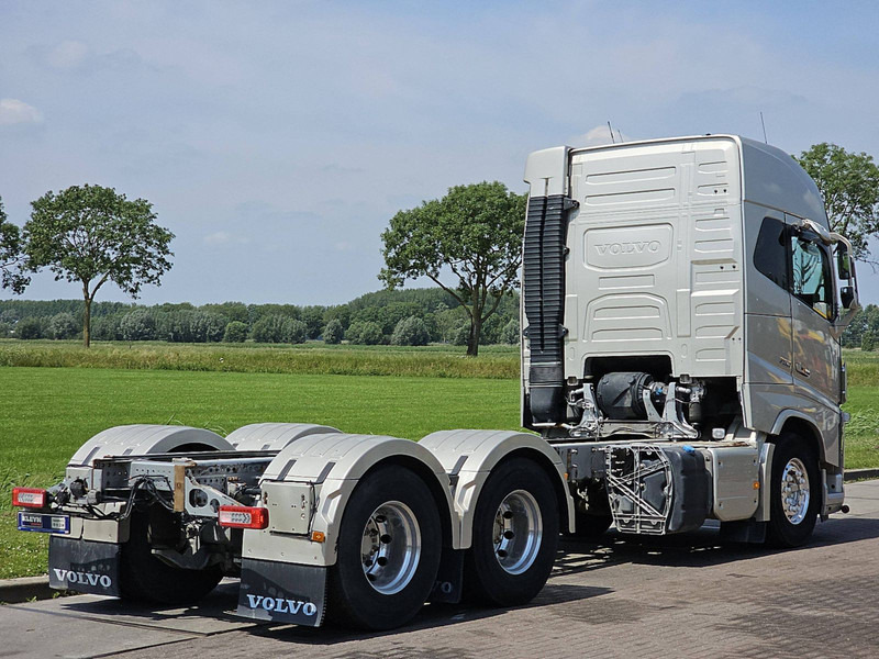 Volvo FH 750 6X2 9T FA WB 430 - Autocarro telaio: foto 3 Volvo FH 750 6X2 9T FA WB 430 - Autocarro telaio: foto 3