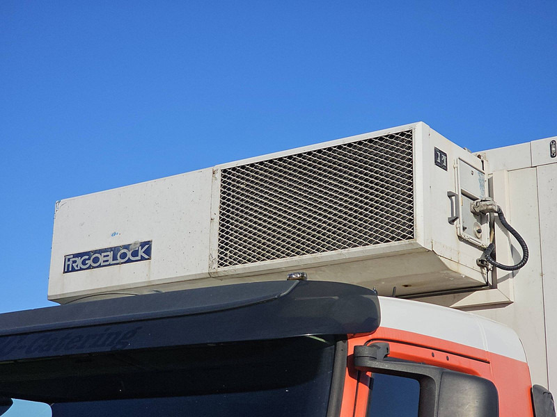 Leasing di Volvo FM 330 6X2 FRIGOBL. LIFT Volvo FM 330 6X2 FRIGOBL. LIFT: foto 18