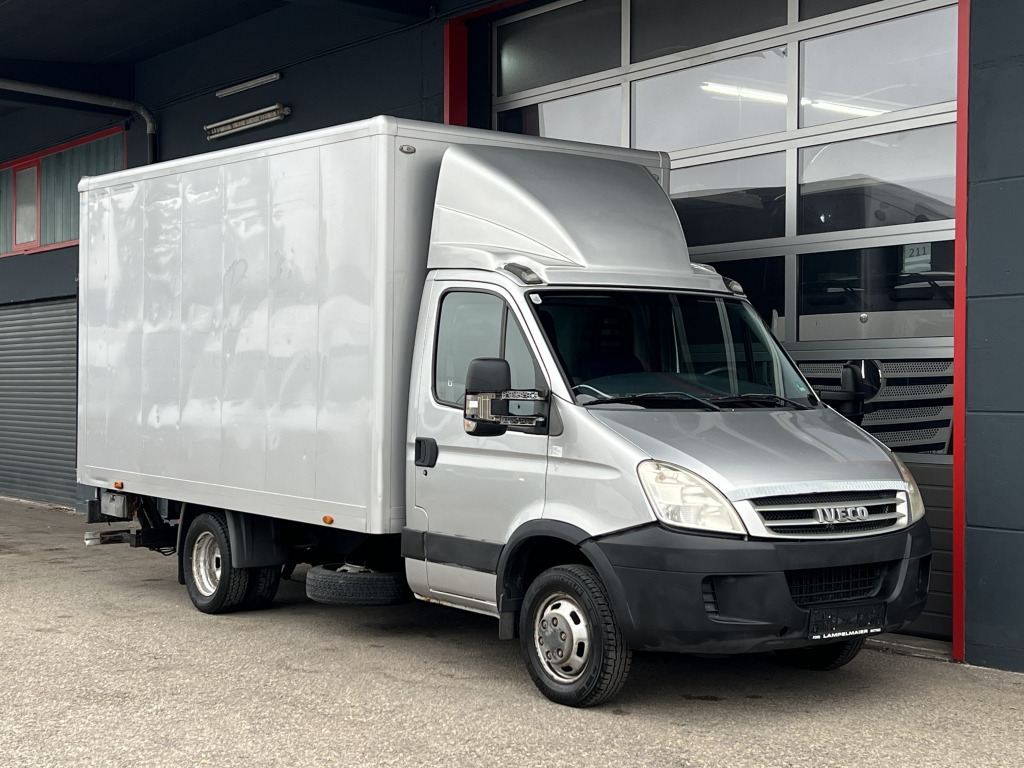 Iveco Daily 35C18 3.0 Euro4 Tempomat 4,15m Koffer+ LBW - Furgone box: foto 1 Iveco Daily 35C18 3.0 Euro4 Tempomat 4,15m Koffer+ LBW - Furgone box: foto 1