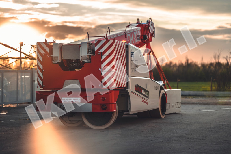 Delta Cranes DK100 - Autogru: foto 3 Delta Cranes DK100 - Autogru: foto 3