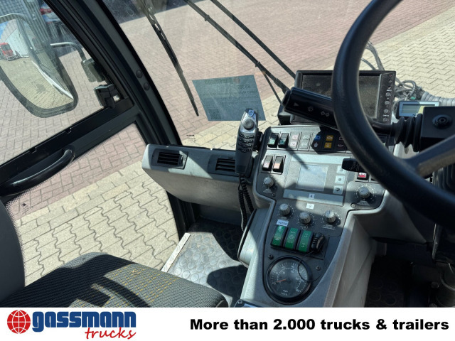 Hako Multicar Citymaster 2000 3B Kehrmaschine 4x2 - Spazzatrice stradale: foto 4 Hako Multicar Citymaster 2000 3B Kehrmaschine 4x2 - Spazzatrice stradale: foto 4