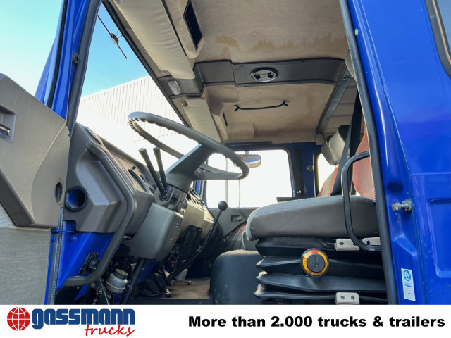 Iveco 120-23 AW 4x4 Doka, V8-Motor, Gerätewagen, - Autocarro con pianale/ Cassone fisso: foto 5 Iveco 120-23 AW 4x4 Doka, V8-Motor, Gerätewagen, - Autocarro con pianale/ Cassone fisso: foto 5