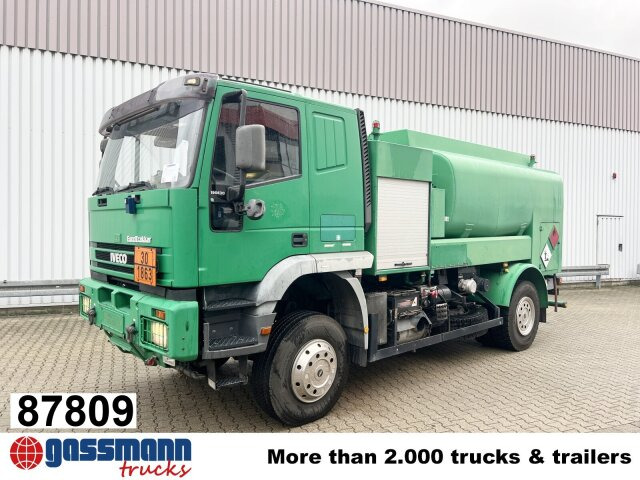 Iveco 190EH30 4x4 - Camion cisterna: foto 1 Iveco 190EH30 4x4 - Camion cisterna: foto 1