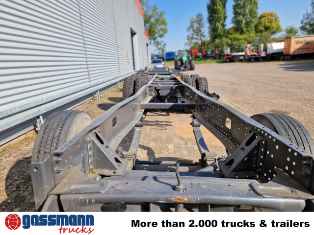 Iveco Trakker AD260T45 6x4, BRANDSCHADEN FAHRERHAUS! - Autocarro telaio: foto 2 Iveco Trakker AD260T45 6x4, BRANDSCHADEN FAHRERHAUS! - Autocarro telaio: foto 2