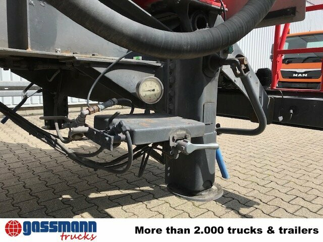 Kässbohrer Kässbohrer SSK 60/10-24 ADR, 60 cbm, - Semirimorchio silos: foto 4 Kässbohrer Kässbohrer SSK 60/10-24 ADR, 60 cbm, - Semirimorchio silos: foto 4