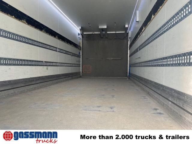 Kofferanhänger mit LBW, Durchladesystem - Rimorchio furgonato: foto 4 Kofferanhänger mit LBW, Durchladesystem - Rimorchio furgonato: foto 4