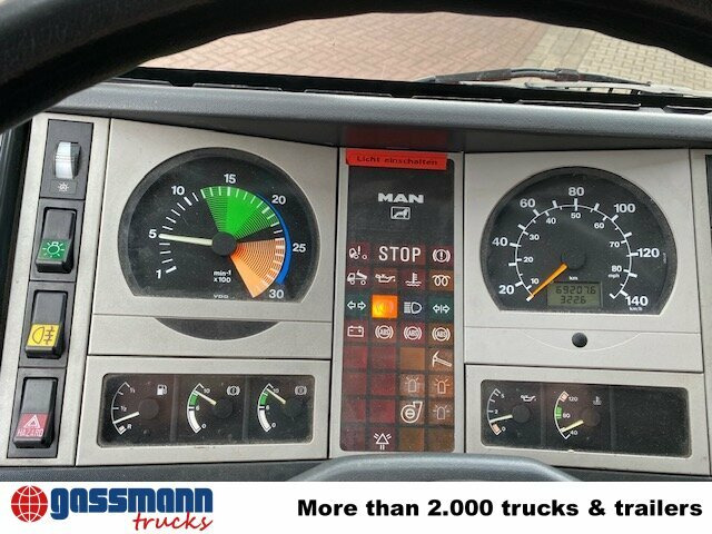 MAN 10.224 LC 4x2 BB Doka, TLF16/12, 6-Zylinder - Autopompa: foto 5 MAN 10.224 LC 4x2 BB Doka, TLF16/12, 6-Zylinder - Autopompa: foto 5