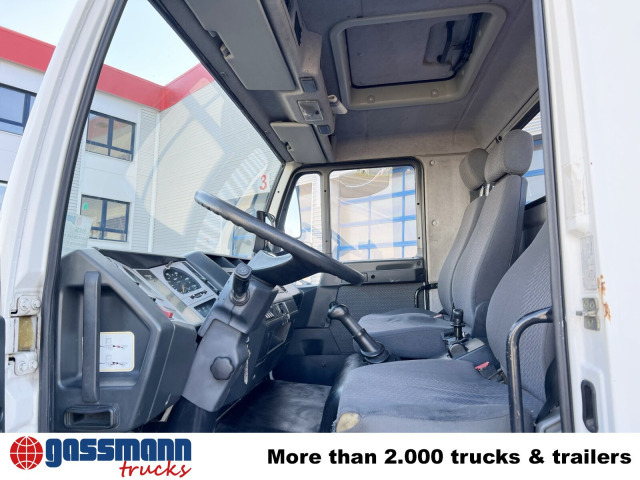 MAN 14.224 LAC 4x4 BB mit Kran Atlas 100.1 - Autocarro con pianale/ Cassone fisso, Camion con gru: foto 3 MAN 14.224 LAC 4x4 BB mit Kran Atlas 100.1 - Autocarro con pianale/ Cassone fisso, Camion con gru: foto 3