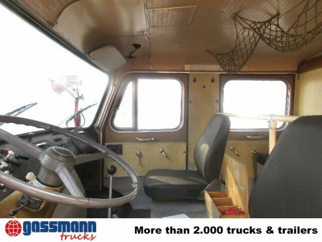 MAN 450 HALF TRO-TLF 16 - Autopompa: foto 3 MAN 450 HALF TRO-TLF 16 - Autopompa: foto 3