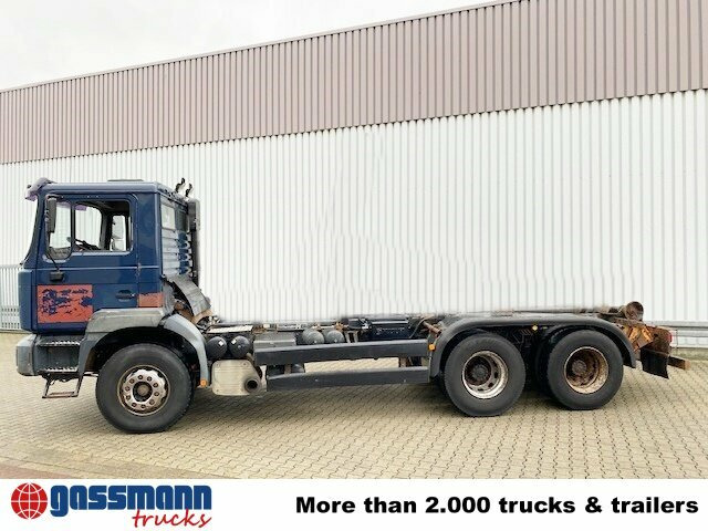 MAN T40 26.364/414 6x4, 6-Zylinder - Autocarro telaio: foto 5 MAN T40 26.364/414 6x4, 6-Zylinder - Autocarro telaio: foto 5