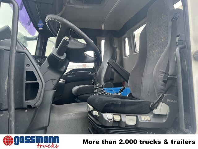 MAN TGA 26.360 6X2/4 BL, Vorlauf Lenk-Liftachse - Autocarro multibenna: foto 2 MAN TGA 26.360 6X2/4 BL, Vorlauf Lenk-Liftachse - Autocarro multibenna: foto 2