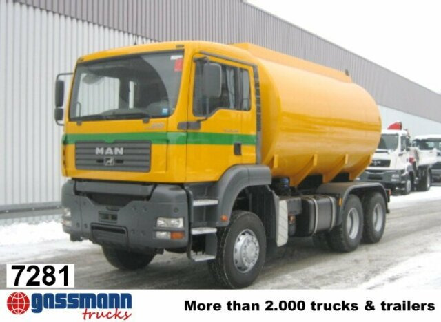 MAN TGA 26.430 6x6 - Camion cisterna: foto 1 MAN TGA 26.430 6x6 - Camion cisterna: foto 1