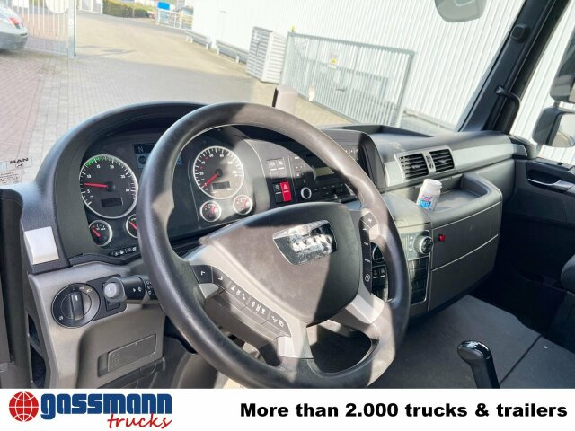 MAN TGL 12.220 4X2 BL mit Dhollandia LBW - Autocarro furgonato: foto 3 MAN TGL 12.220 4X2 BL mit Dhollandia LBW - Autocarro furgonato: foto 3
