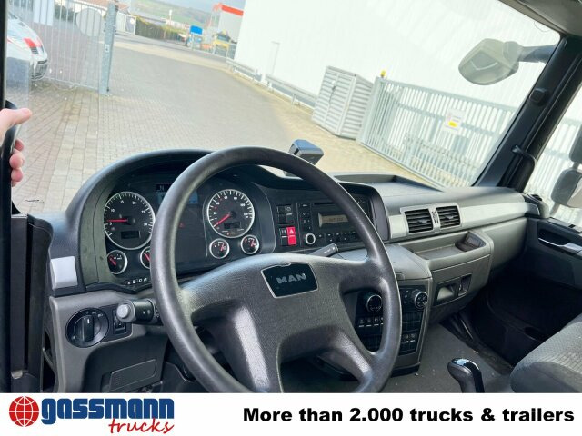 MAN TGL 12.250/340 4X2 BL mit Dhollandia LBW, 42 cbm - Autocarro furgonato: foto 4 MAN TGL 12.250/340 4X2 BL mit Dhollandia LBW, 42 cbm - Autocarro furgonato: foto 4