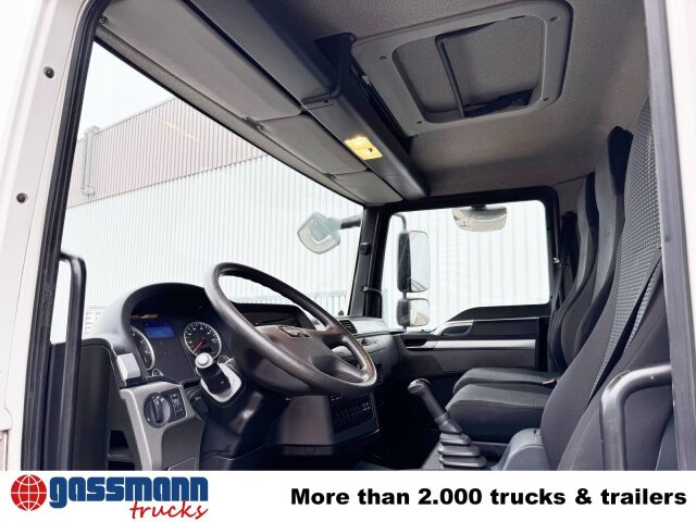 MAN TGL 8.150 4x2 BL, Möbelkoffer mit Rolltor - Autocarro furgonato: foto 4 MAN TGL 8.150 4x2 BL, Möbelkoffer mit Rolltor - Autocarro furgonato: foto 4