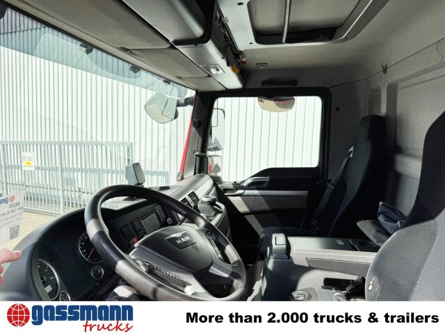 MAN TGM 26.340 6x2-4 LL, Getränkekoffer, - Autocarro furgonato: foto 3 MAN TGM 26.340 6x2-4 LL, Getränkekoffer, - Autocarro furgonato: foto 3