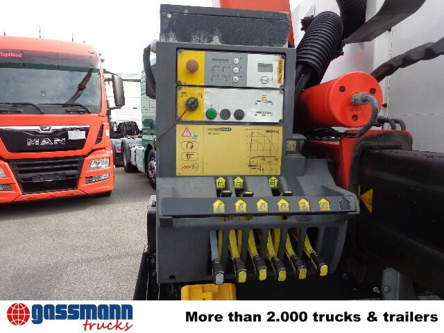 MAN TGM 26.340 6x2-4 LL,Lenk-Liftachse, Heckkran, - Autocarro con pianale/ Cassone fisso, Camion con gru: foto 2 MAN TGM 26.340 6x2-4 LL,Lenk-Liftachse, Heckkran, - Autocarro con pianale/ Cassone fisso, Camion con gru: foto 2