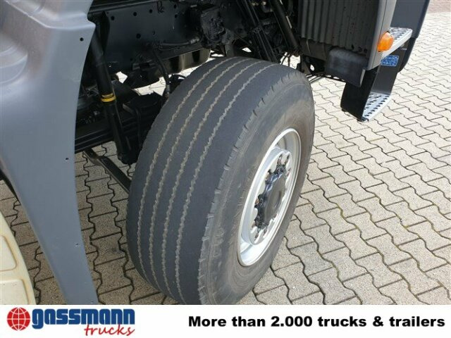 MAN TGS 18.360/440 4x4 BL, Winterdienstausstattung - Autocarro con pianale/ Cassone fisso: foto 4 MAN TGS 18.360/440 4x4 BL, Winterdienstausstattung - Autocarro con pianale/ Cassone fisso: foto 4