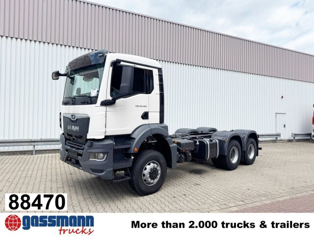 MAN TGS 33.480 6x6 BB CH, Hohe Bauart, Nebenantrieb - Autocarro telaio: foto 1 MAN TGS 33.480 6x6 BB CH, Hohe Bauart, Nebenantrieb - Autocarro telaio: foto 1