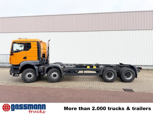 MAN TGS 41.440 8x4 BB CH, Retarder, MEHRFACH - Autocarro telaio: foto 2 MAN TGS 41.440 8x4 BB CH, Retarder, MEHRFACH - Autocarro telaio: foto 2
