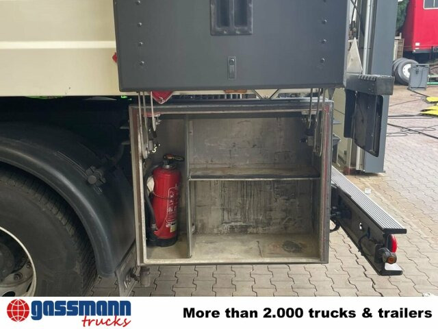 Mercedes-Benz Actros 1844 L 4x2, Tank 14.250l - Camion cisterna: foto 4 Mercedes-Benz Actros 1844 L 4x2, Tank 14.250l - Camion cisterna: foto 4