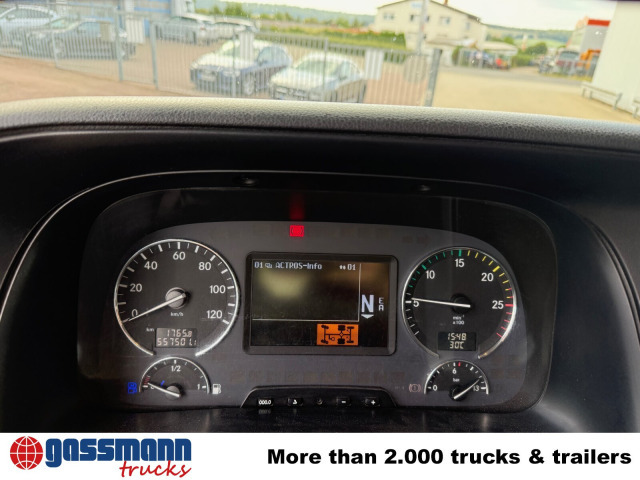 Mercedes-Benz Actros 2532 L 6x2, Liftachse, Kran Hiab 244EP-5 - Autocarro con pianale/ Cassone fisso, Camion con gru: foto 4 Mercedes-Benz Actros 2532 L 6x2, Liftachse, Kran Hiab 244EP-5 - Autocarro con pianale/ Cassone fisso, Camion con gru: foto 4