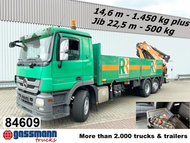 Mercedes-Benz Actros 2544 L 6x2, Retarder, Lenkachse, Heckkran - Autocarro con pianale/ Cassone fisso, Camion con gru: foto 1 Mercedes-Benz Actros 2544 L 6x2, Retarder, Lenkachse, Heckkran - Autocarro con pianale/ Cassone fisso, Camion con gru: foto 1