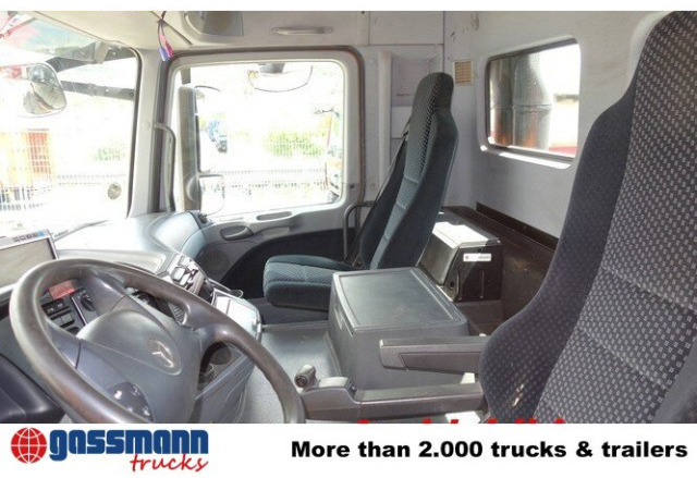 Mercedes-Benz Actros 2551L/6x2, Lenk-Liftachse V 8 Motor - Autocarro telaio: foto 3 Mercedes-Benz Actros 2551L/6x2, Lenk-Liftachse V 8 Motor - Autocarro telaio: foto 3