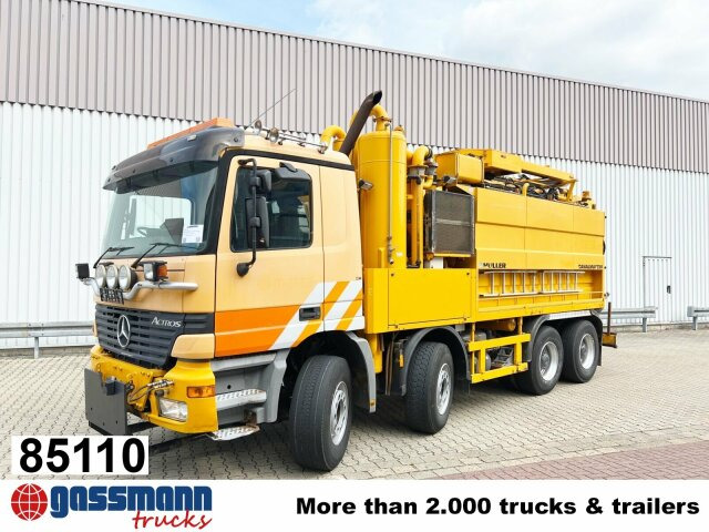 Mercedes-Benz Actros 3243 K 8x4/4, Müller Saug- und - Spazzatrice stradale: foto 1 Mercedes-Benz Actros 3243 K 8x4/4, Müller Saug- und - Spazzatrice stradale: foto 1