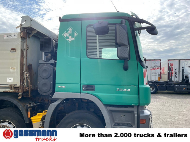 Mercedes-Benz Actros MP III 3544/8x4/4, 3 Pedale - Autocarro ribaltabile: foto 2 Mercedes-Benz Actros MP III 3544/8x4/4, 3 Pedale - Autocarro ribaltabile: foto 2