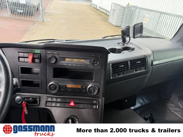 Mercedes-Benz Arocs 1827 A 4x4, Ex-! - Autocarro con pianale/ Cassone fisso: foto 3 Mercedes-Benz Arocs 1827 A 4x4, Ex-! - Autocarro con pianale/ Cassone fisso: foto 3