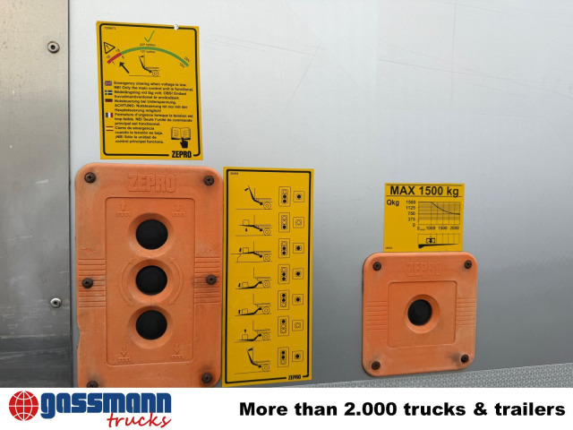 Mercedes-Benz Atego 1330 4x4, Iso-Koffer mit Heizung, LBW - Autocarro furgonato: foto 5 Mercedes-Benz Atego 1330 4x4, Iso-Koffer mit Heizung, LBW - Autocarro furgonato: foto 5