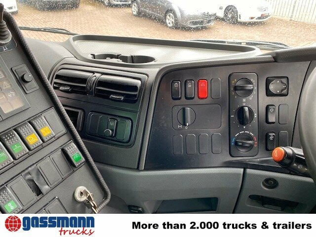 Mercedes-Benz Atego 1524 L 4x2 Kehrmaschine FAUN Viajet - Spazzatrice stradale: foto 5 Mercedes-Benz Atego 1524 L 4x2 Kehrmaschine FAUN Viajet - Spazzatrice stradale: foto 5