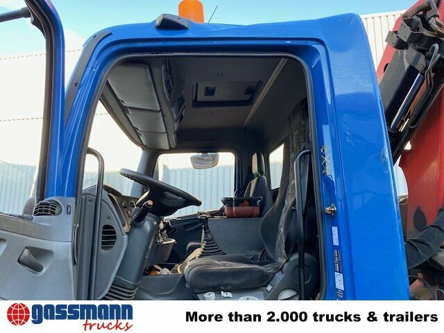 Mercedes-Benz Axor 1828 L 4x2 mit Kran Palfinger PK 9501, Funk - Autocarro con pianale/ Cassone fisso, Camion con gru: foto 4 Mercedes-Benz Axor 1828 L 4x2 mit Kran Palfinger PK 9501, Funk - Autocarro con pianale/ Cassone fisso, Camion con gru: foto 4