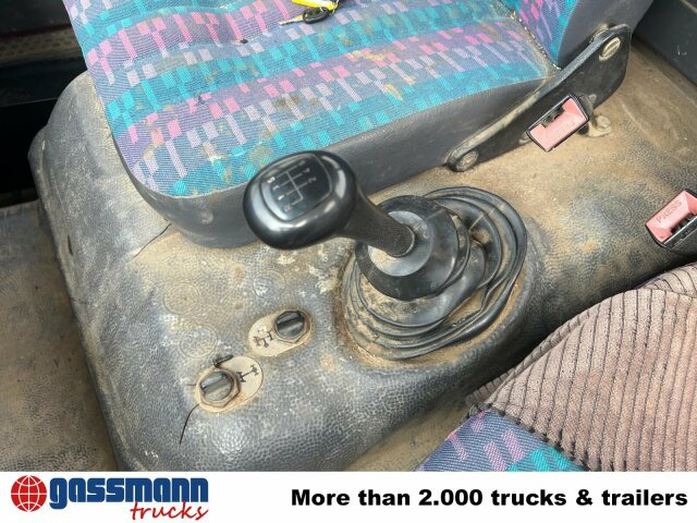 Mercedes-Benz LK 1117 K 4x2, 6-Zylinder Motor, 2x AHK - Autocarro ribaltabile: foto 4 Mercedes-Benz LK 1117 K 4x2, 6-Zylinder Motor, 2x AHK - Autocarro ribaltabile: foto 4