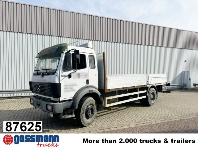 Mercedes-Benz SK 1827L 4x2 - Autocarro con pianale/ Cassone fisso: foto 1 Mercedes-Benz SK 1827L 4x2 - Autocarro con pianale/ Cassone fisso: foto 1