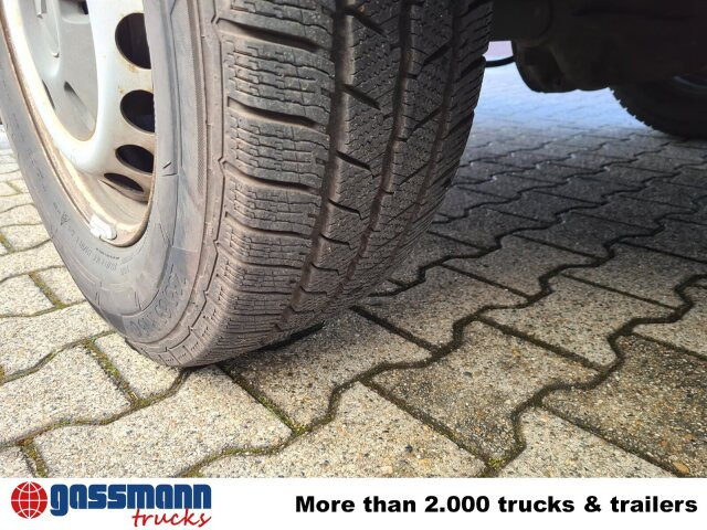 Mercedes-Benz Sprinter 316 KA 4x2, Rettungswagen - Furgone chiuso: foto 2 Mercedes-Benz Sprinter 316 KA 4x2, Rettungswagen - Furgone chiuso: foto 2