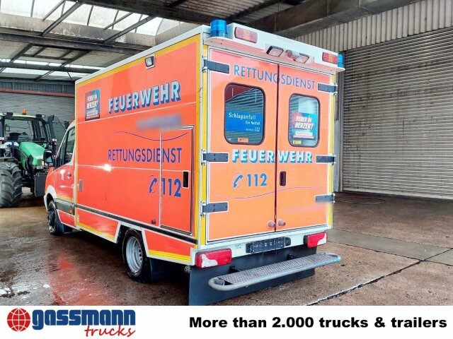 Mercedes-Benz Sprinter 515 CDI 4x2, Rettungswagen, Retarder - Furgone chiuso: foto 5 Mercedes-Benz Sprinter 515 CDI 4x2, Rettungswagen, Retarder - Furgone chiuso: foto 5